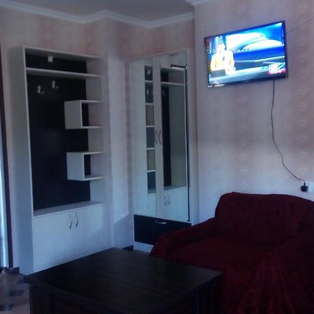 Dadu'S Apartment Tbilisi Buitenkant foto